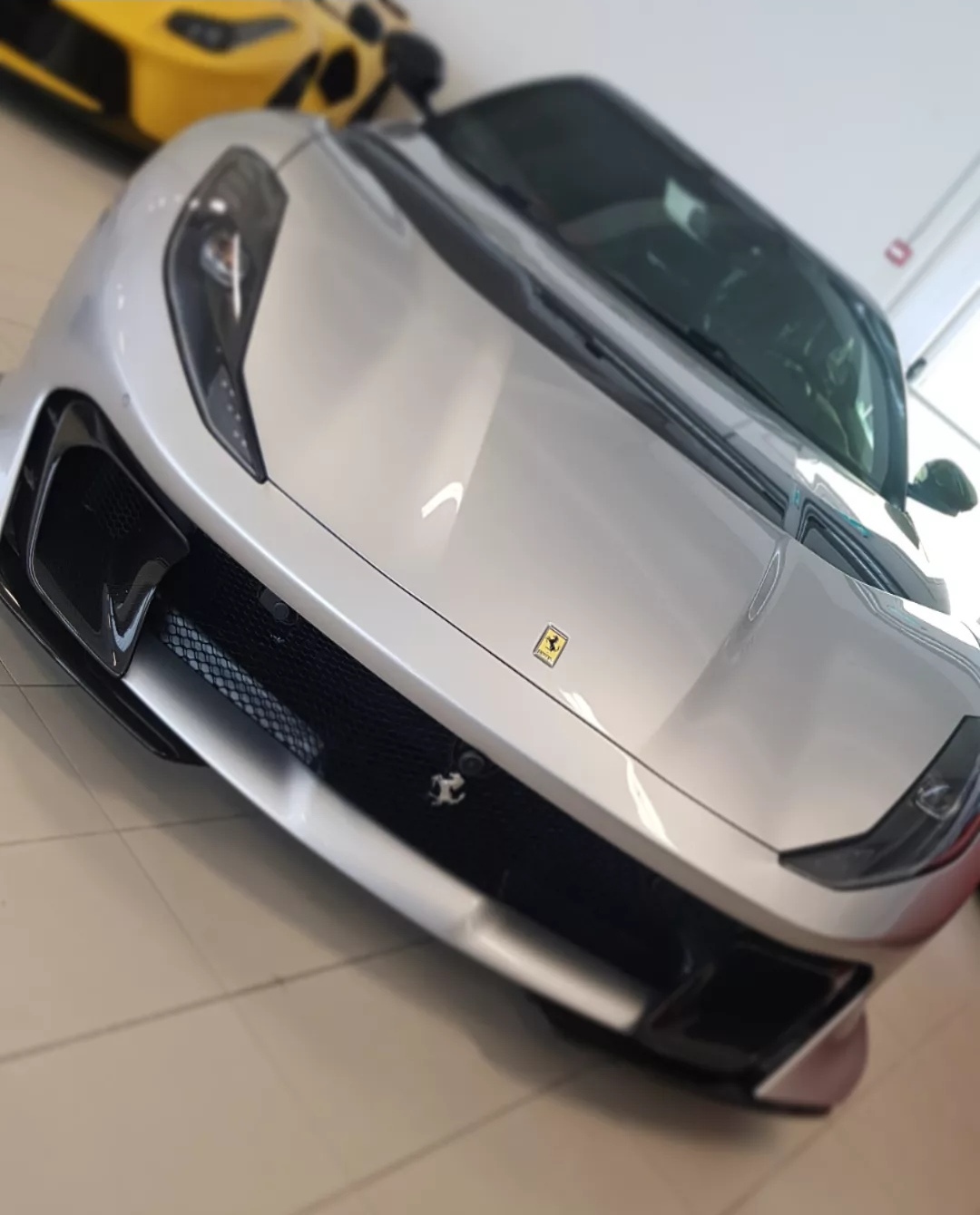 Ferrari 812